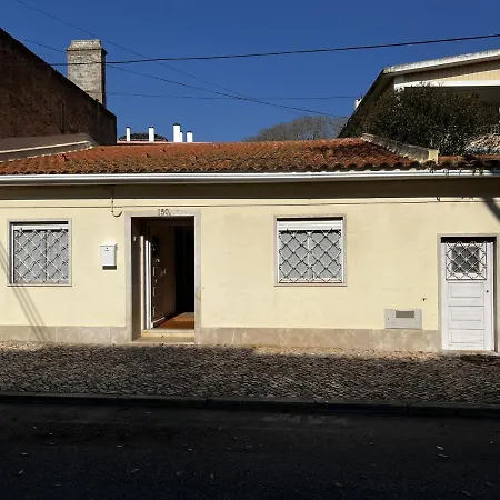 Center House With Garden Cascais
