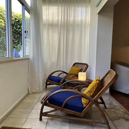 Center House With Garden Vakantiehuis *