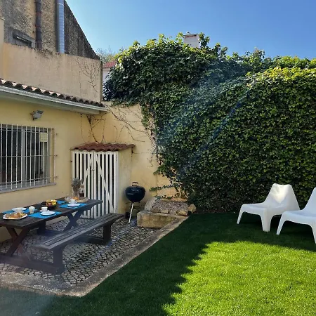Center House With Garden Cascais