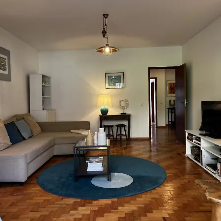 Center House With Garden * Cascais